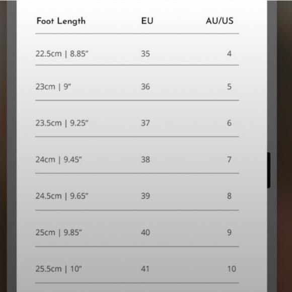 Liberte Brontë Chunky Leather Strapped Sandal | Black | Size 7 - Picture 8 of 8